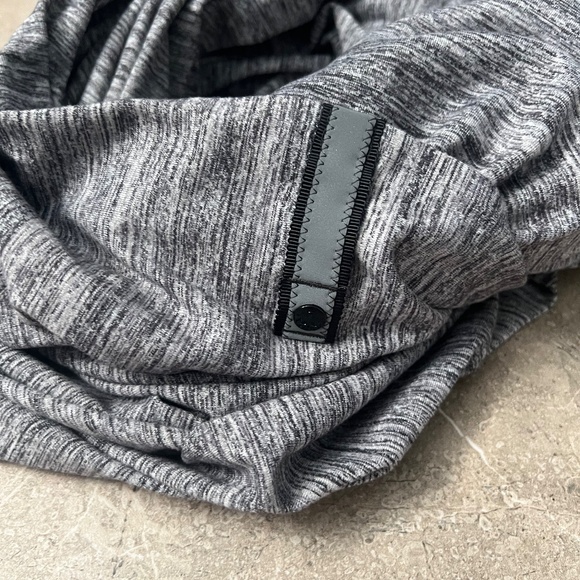 Lululemon Vinyasa Scarf *Rulu - Picture 4 of 5